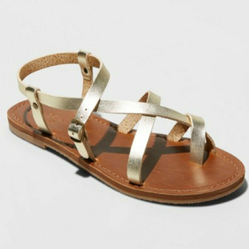 UNIVERSAL THREAD Lavinia Gold Toe Wrap Sandals